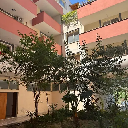 Matia Home-5 Min Walk To Appartamento *