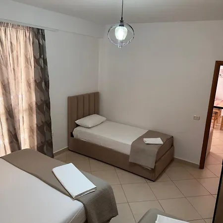 Casa Familia Daire Dıraç