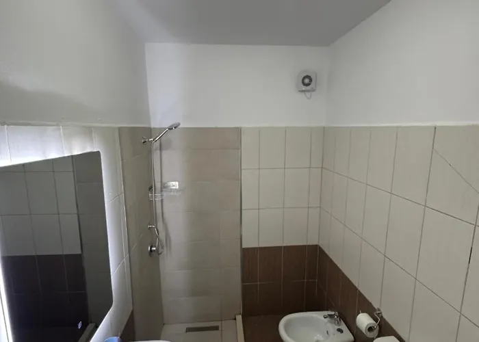 Casa Familia Apartment Durres