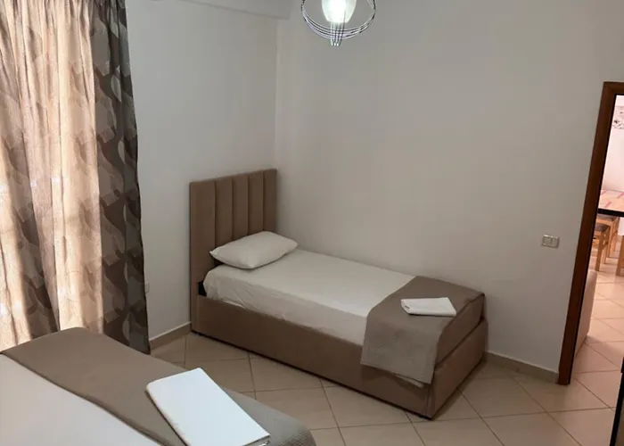 Casa Familia Apartment Durres